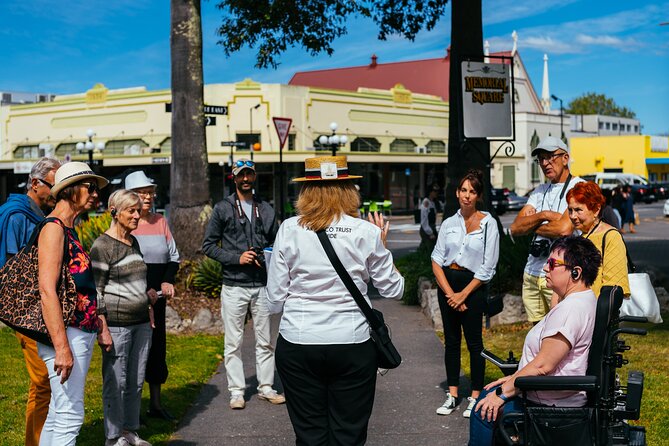 Guided 10am Morning Art Deco Walk From Napier Art Deco Trust - Audio headsets make a real difference
