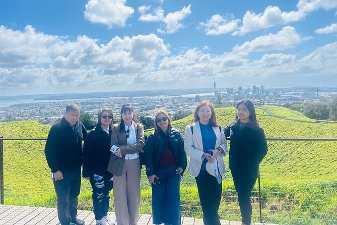 Guided Auckland Highlights Half Day City Tour - Holy Trinity Cathedral and Pacific-Gothic design