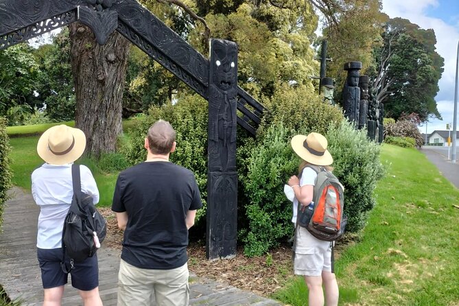 Guided Māori History and Culture Tour to Rotorua and Tauranga - Tahuwhakatiki Marae offers a more personal connection