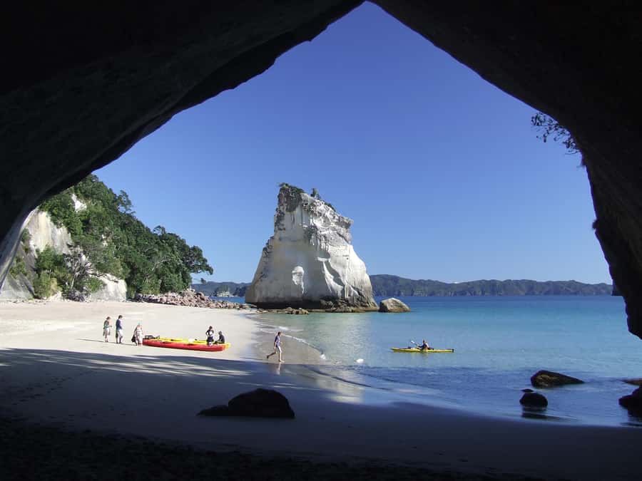 Hahei: Cathedral Cove Kayak Tour - Refreshments included - Key points to know before you paddle