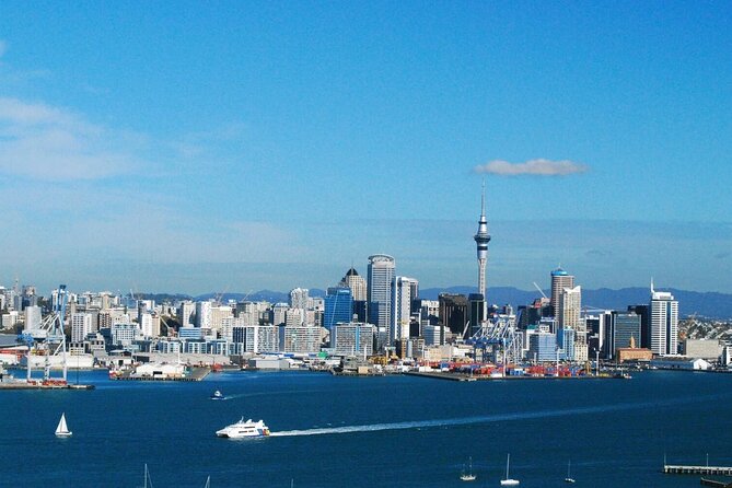 Half-day Discover Auckland City Sightseeing Tour - Little Shoal Bay and the Northcote coffee pause