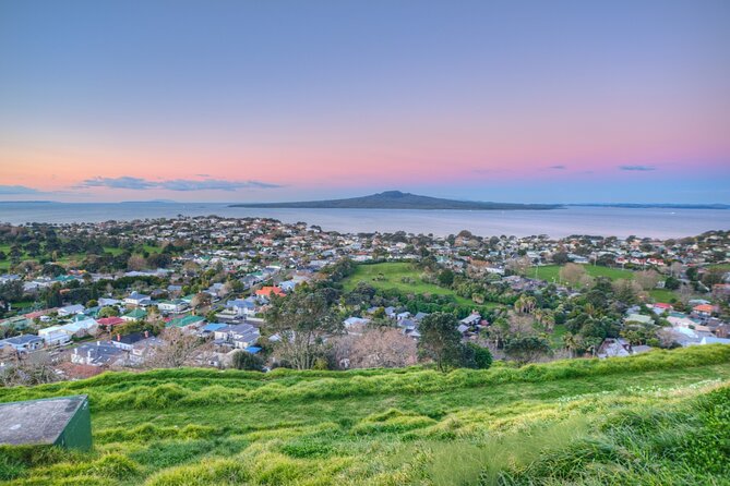HalfDay Private Volcano Tour in Auckland Explore the City of Fire - Māngere Mountain shows a preserved volcanic form