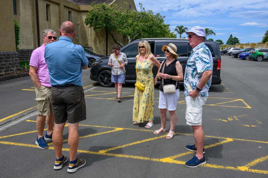 Hawkes Bay: Half-Day Wine Tour with Tastings and Cheeseboard - The winery tastings: up to four stops