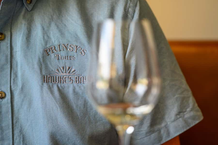 Hawkes Bay: Half-Day Wine Tour with Tastings and Cheeseboard - Who should book this five-hour outing?