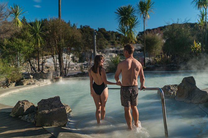 Hell's Gate Mud Bath & Spas - The mud bath: messy, short, and good fun