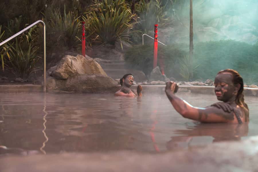 HELL'S GATE Mud Spa, Rotorua - Group Day Tour Ex Auckland - Arriving in Rotorua and changing to the Hell’s Gate shuttle