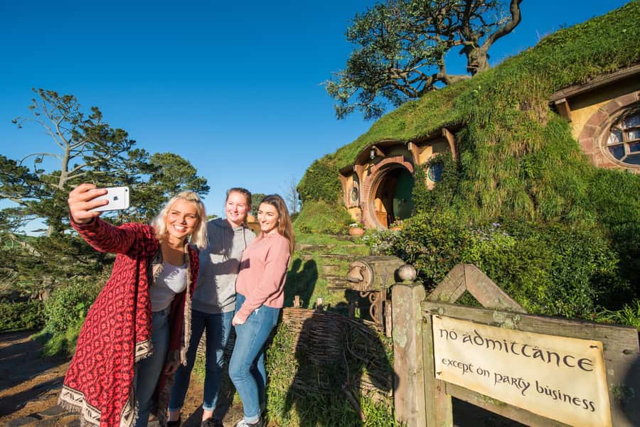 Hobbiton Movie Set: Guided Tour Ticket - Should you book this Hobbiton tour?