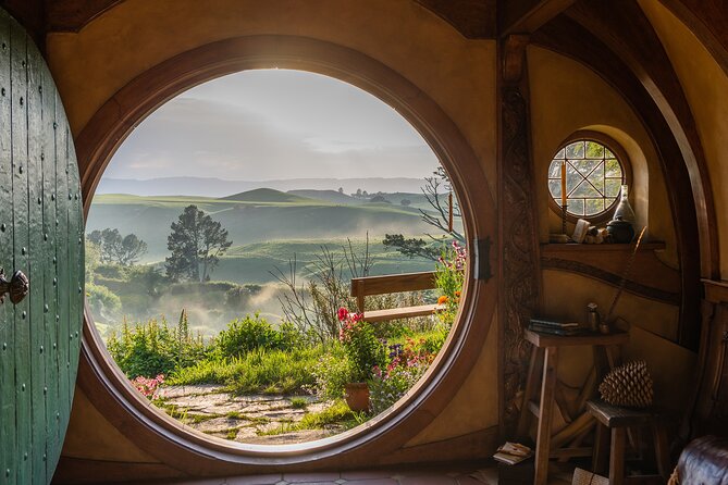 Hobbiton Movie Set Small Group Tour from Auckland - The Green Dragon Inn and included drink
