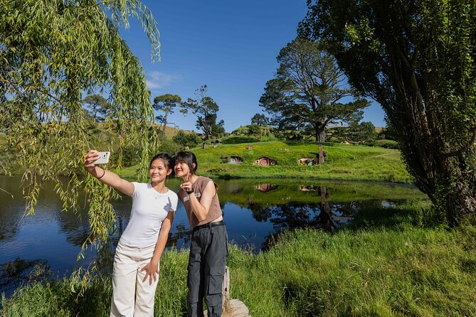Hobbiton Movie Set Small Tour from Auckland - Group size, guides, and the pace of the visit