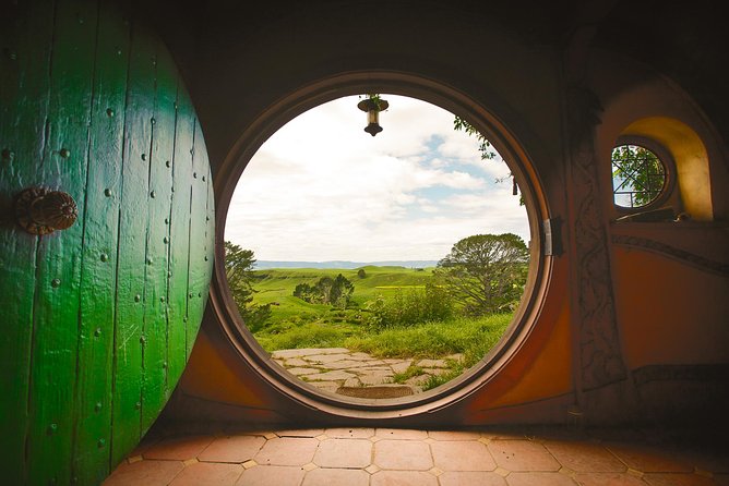 Hobbiton Movie Set Tour with lunch from Auckland - What makes this Hobbiton day trip worth considering