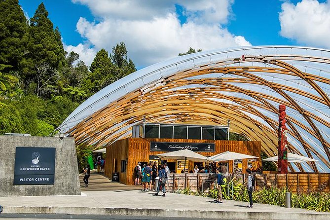 Hobbiton Movie set & Waitomo Caves Small Group Tour From Auckland - Who will enjoy this day most?