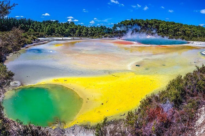 Hobbiton & Rotorua including Wai-O-Tapu - Small Group Tour from Auckland - Rotorua from the road