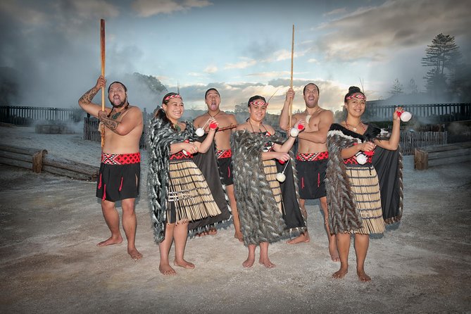 Hobbiton & Rotorua Living Māori Village Private Tour Ex-Auckland - The guide can shape the whole day