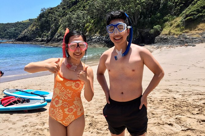 Hole in the Rock Cruise & Island Tour - with two island stopovers - What the crew adds to the trip