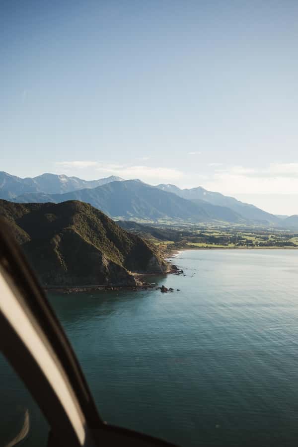 Kaikoura: 1-Hour Whale Watching Helicopter Tour - Following the Kaikōura Peninsula