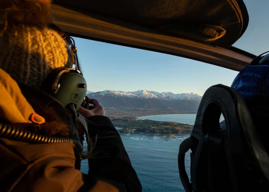 Kaikōura: 45-Minute Whale Watching Helicopter Tour - The mountain landing and the best pause