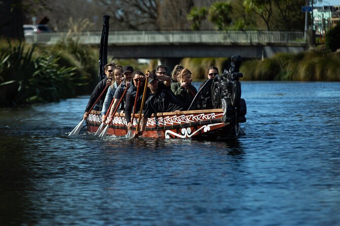 Ko Tane Waka Paddling Experience on the Avon River - Weather, cancellations, and practical planning