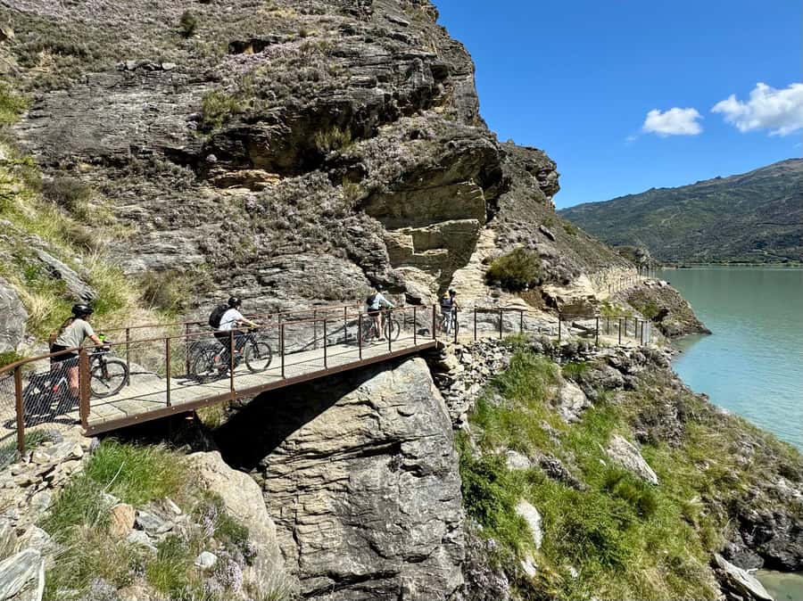 Lake Dunstan Trail eBike Adventure (inc Shuttle) - Key points before you book