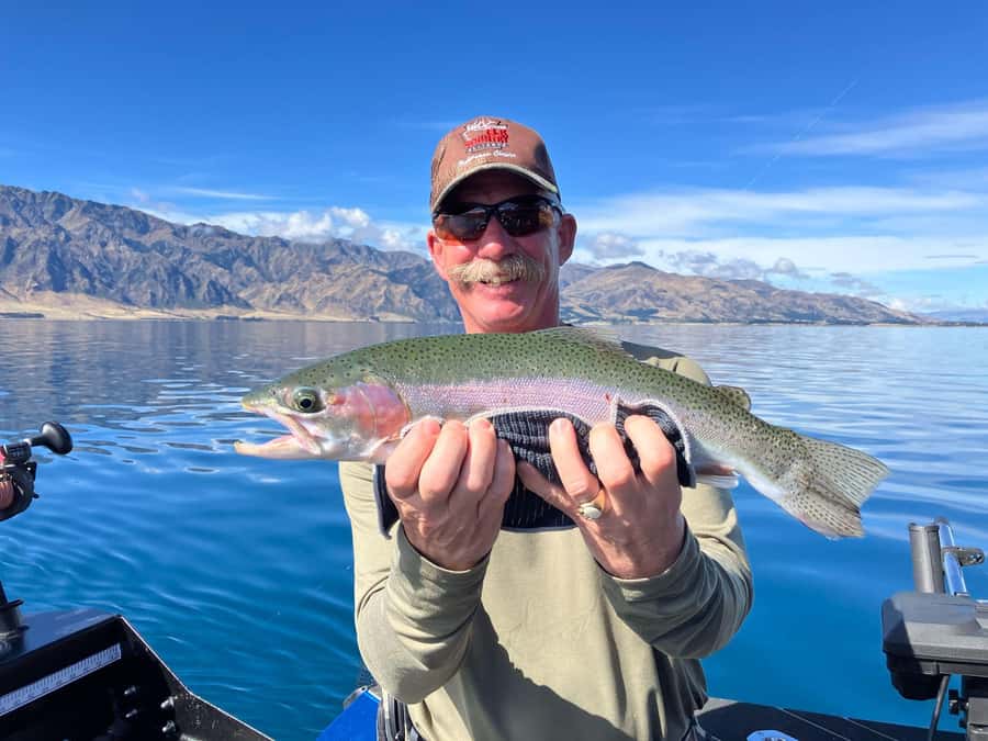 Lake Hāwea: 3 Hour Fishing Adventure by Boat - Key points before you book