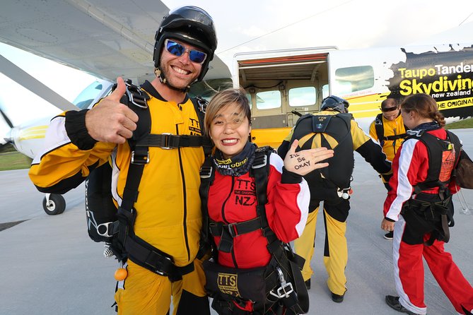 Lake Taupo 12,000-Foot Tandem Skydiving - Key details before you book
