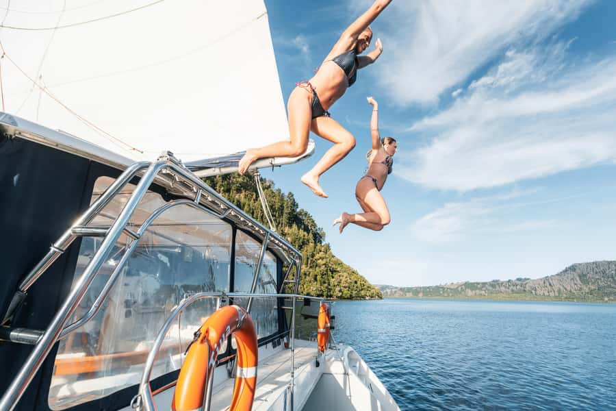 Lake Taupo: Luxury Sailing Catamaran to Māori Rock Carvings - Who will enjoy this Taupō boat trip most?