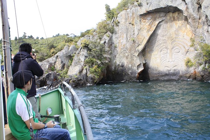 Lake Taupō Māori Rock Carvings Scenic Cruise aboard Ernest Kemp - Crossing Lake Taupō toward Mine Bay