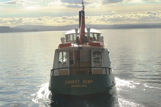 Lake Taupō Māori Rock Carvings Scenic Cruise aboard Ernest Kemp - Is the $31.03 price good value?