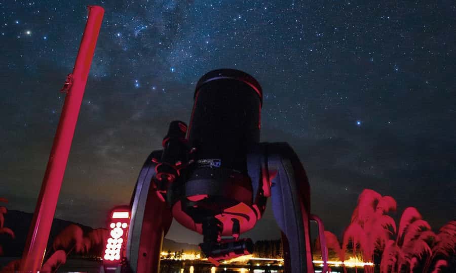 Lake Tekapo: 1.5-Hour Hot Pools & Stargazing Experience - Why Lake Tekapo is made for a night tour
