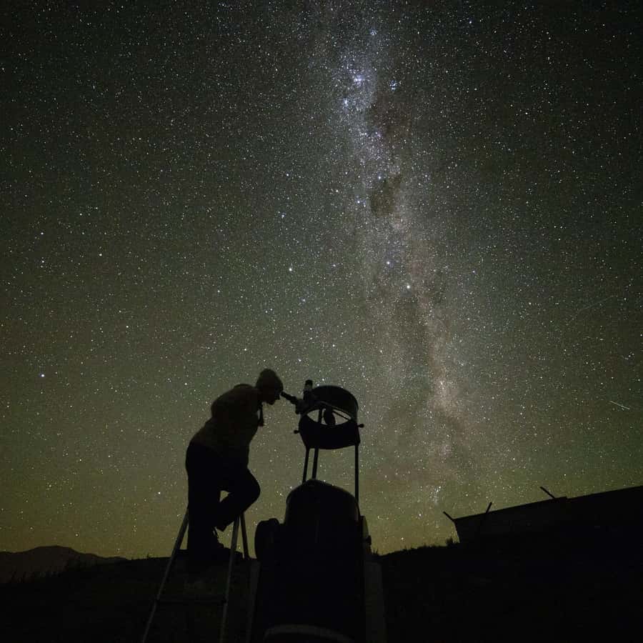 Lake Tekapo: Alpine Stargazing Experience with a Guide - Why Lake Tekapo is such a good place for stargazing