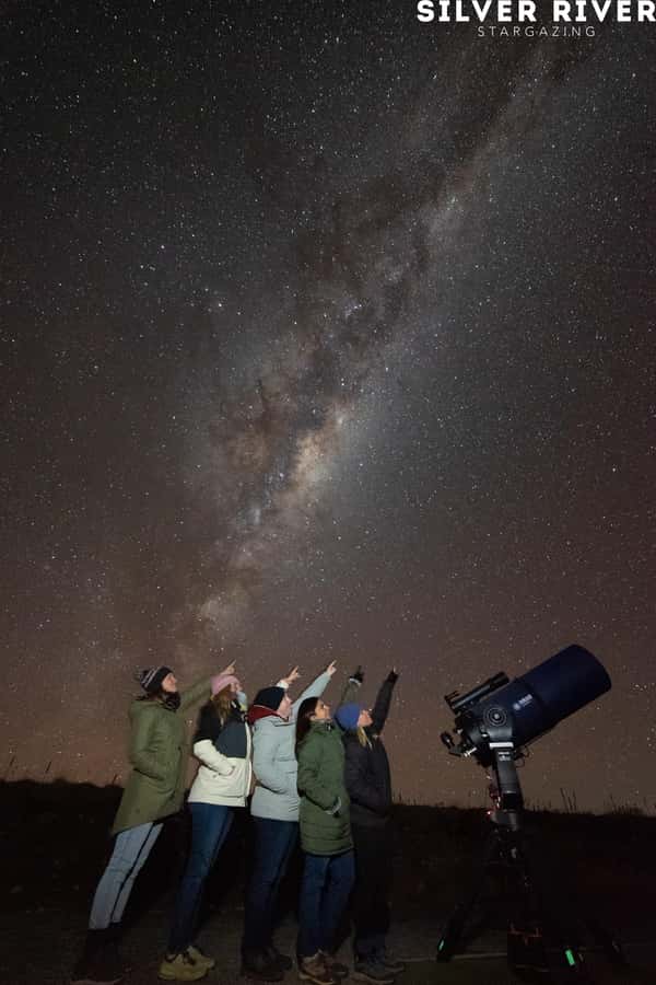 Lake Tekapo: Alpine Stargazing Experience with a Guide - One hour under the southern stars