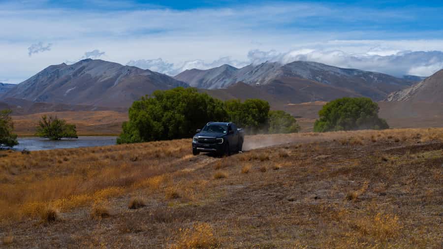 Lake Tekapo Guided 4WD Tours (Small Group, Carbon Positive) - Key things to know before you book