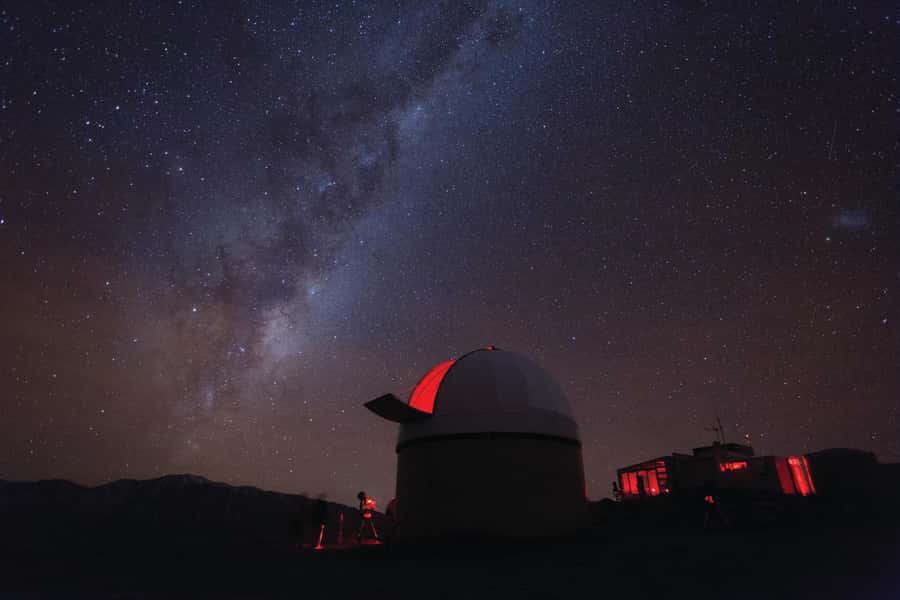 Lake Tekapo: Mountaintop Stargazing at Mount John Summit - The ride up Mount John