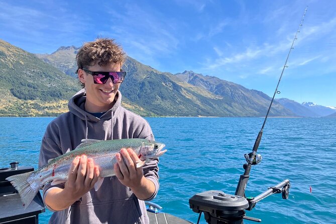 Lake Wānaka: 3 hour Fishing Adventure by Boat - What to Bring and What to Arrange