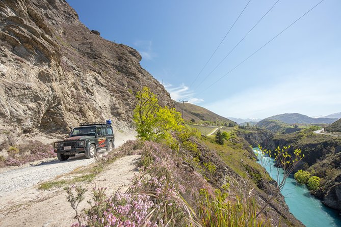 Lord of the Rings 4WD Tour from Queenstown (half day) - Skippers Canyon and the Wakatipu Basin