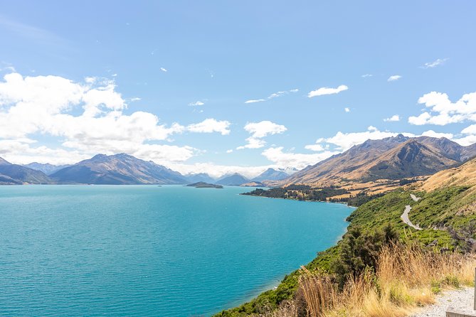 Lord of the Rings Scenic Tour - Glenorchy (half day) - The Queenstown to Glenorchy road, with time to look around