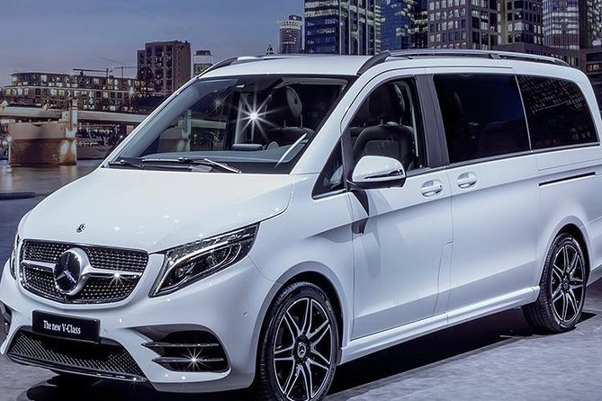 Luxury Airport transfers in Auckland - The first 60 minutes after landing
