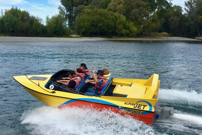 Lyttelton Shore Excursion: Christchurch Sightseeing with Jet Boating - Mona Vale slows the pace