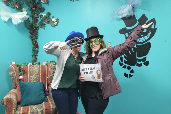 Mad Hatter's Hat Escape Room Experiences - Access, Arrival, and Practical Limits