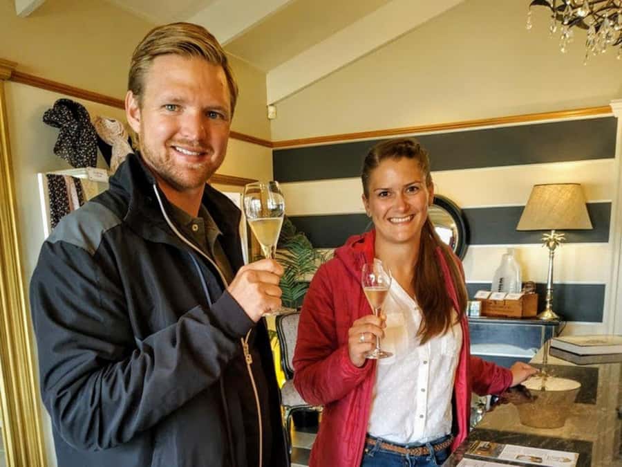 Marlborough: Blenheim Wine Tour; Afternoon of Wine only - First stop: a vineyard tasting with time to look around