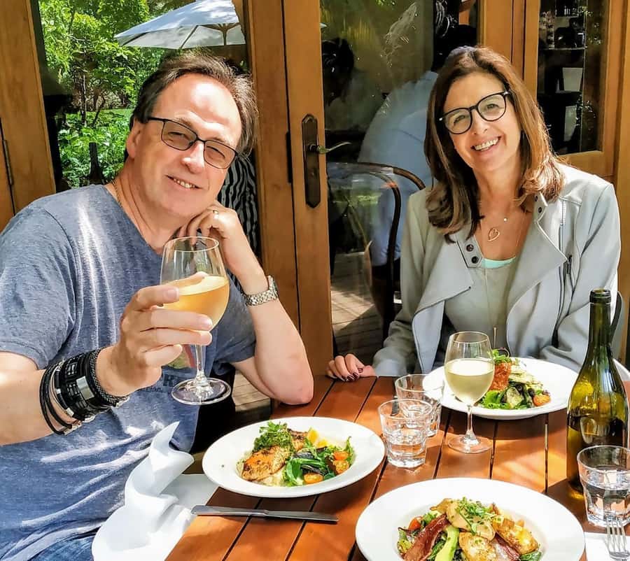 Marlborough: Half Day Blenheim Wine Tour - Eating & Sipping - Starting with a vineyard lunch