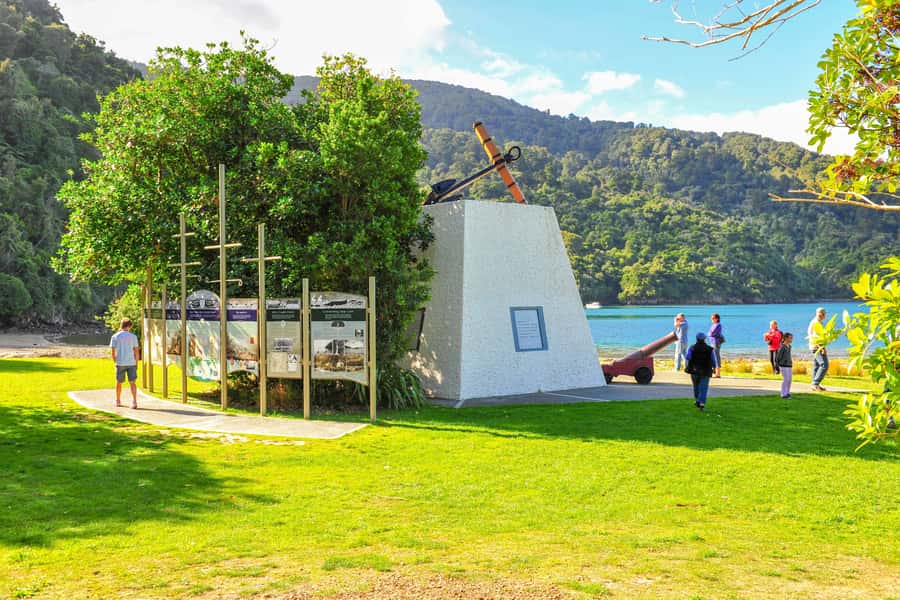Marlborough Sounds and Ship Cove Cruise from Picton - How good is the live commentary?