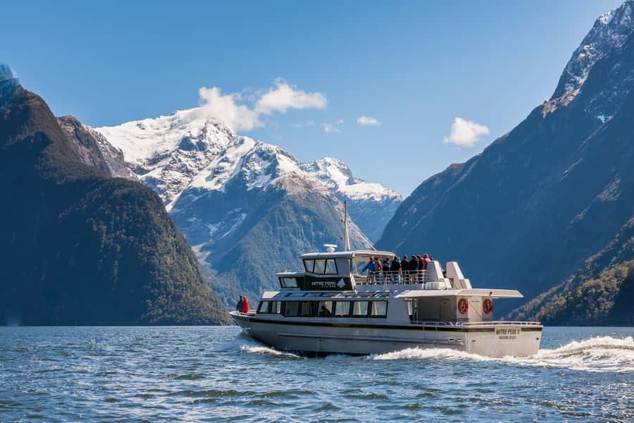 Milford Sound: 2-Hour Small Boat Scenic Cruise - Key points at a glance