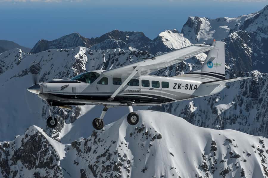 Milford Sound & Big 5 Glaciers Scenic Flight from Queenstown - The Cessna cabin and your view from the air