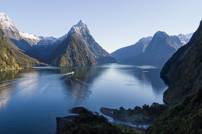 Milford Sound Cruise - RealNZ - The drive is part of the day