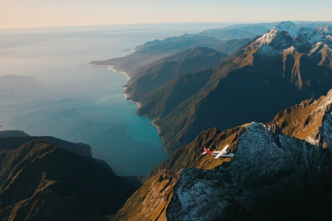Milford Sound Day Tour with Scenic Cruise from Queenstown - Group size, pickup, and daily logistics