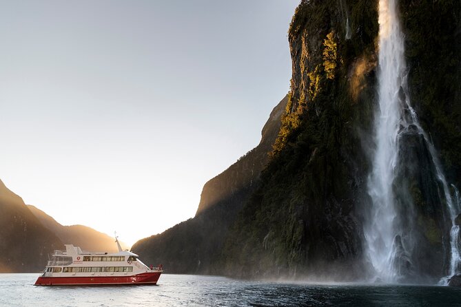Milford Sound Day Tour with Scenic Cruise from Queenstown - Homer Tunnel and Monkey Creek