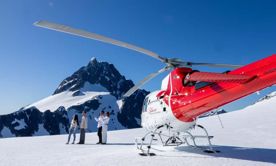 Milford Sound Extended Helicopter Flight & 3 Landings - Key points to know before booking