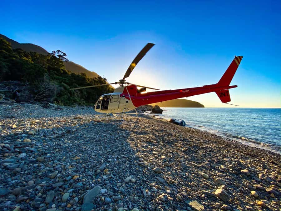 Milford Sound Extended Helicopter Flight & 3 Landings - Flying the entire 16 kilometres of Milford Sound