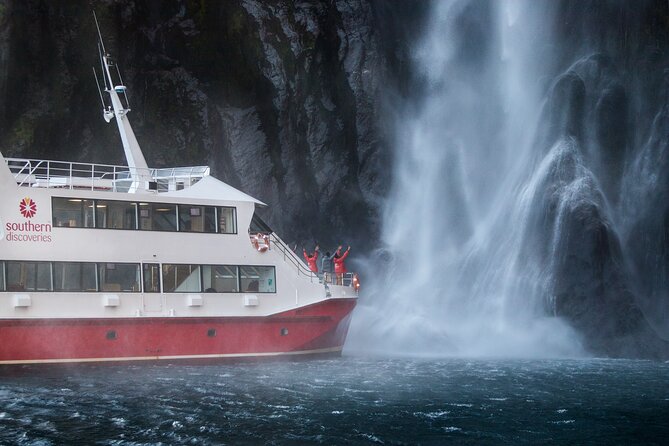 Milford Sound Flight and Cruise ex Queenstown - Key points before you book