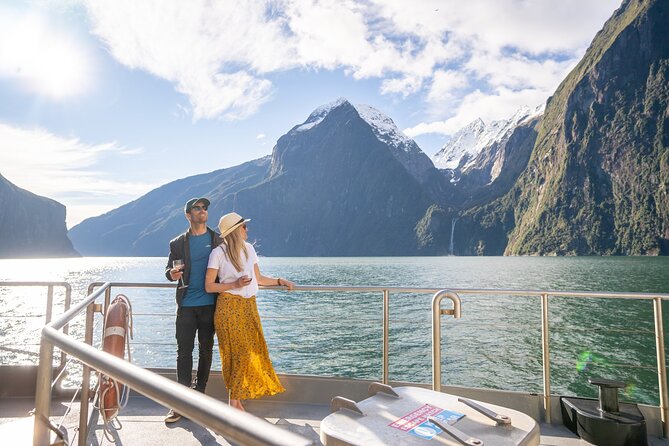 Milford Sound Full Day Tour from Te Anau with Cruise - Key points to know before booking